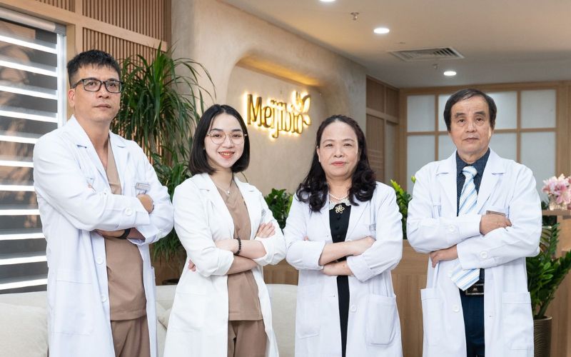 Đội ngũ chuyên gia y tế dày dặn kinh nghiệm tại công ty TNHH Meijibio Vietnam