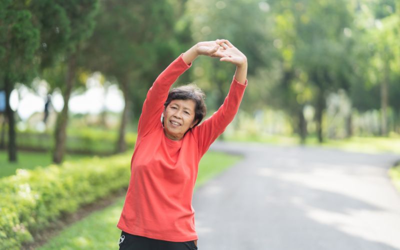 Duy trì lối sống khoẻ mạnh đẩy lùi bệnh tê tay chân ở người tiểu đường