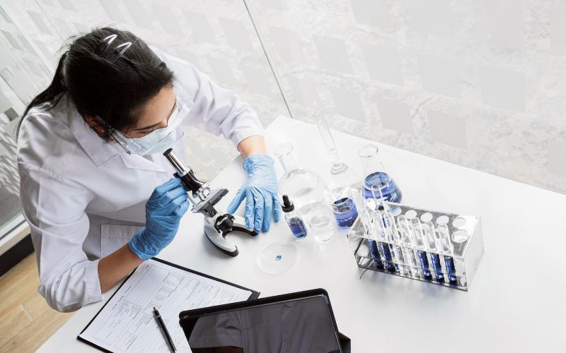 Chi phí cấy ghép tế bào gốc bao nhiêu tiền?