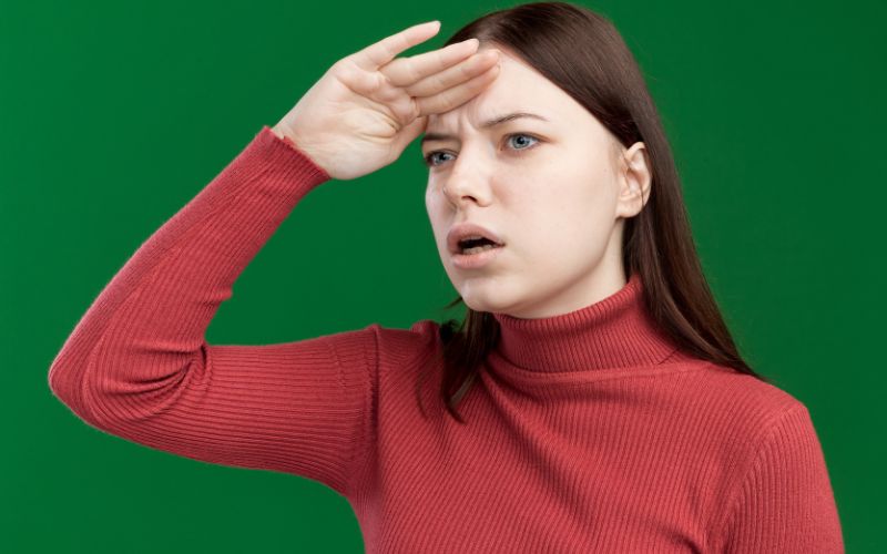 Tình trạng mắt mờ, khó nhìn dễ xảy đến báo hiệu dấu hiệu của bệnh tiểu đường