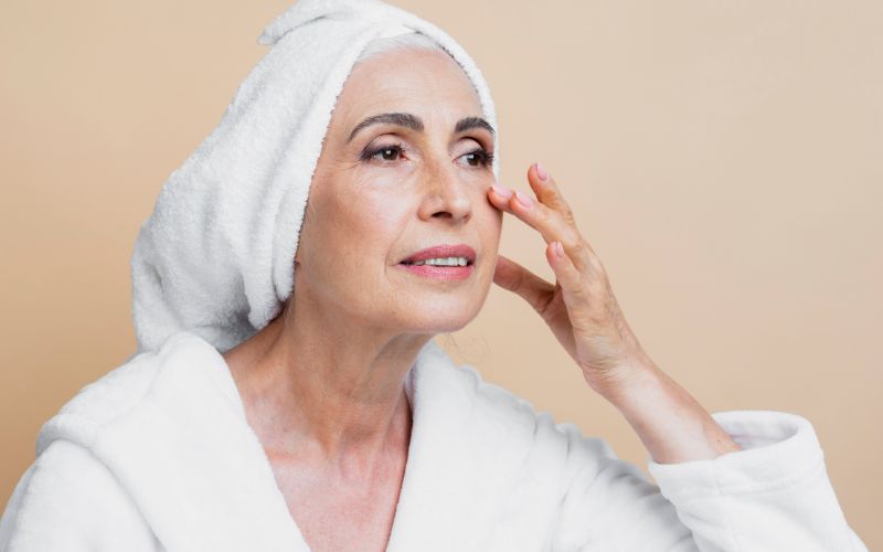 Đối tượng nào dễ gặp dấu hiệu lão hoá da sớm nhất