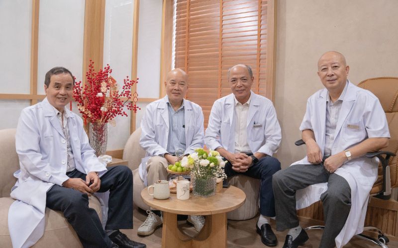 Đội ngũ bác sĩ, chuyên gia tại Meijibio