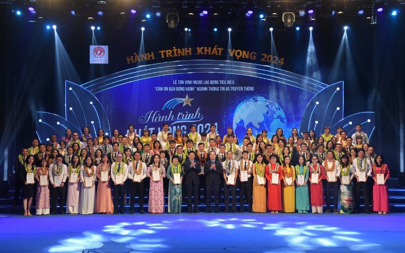 Chủ đề sự kiện “ Hành trình khát vọng 2024” tri ân người lao động