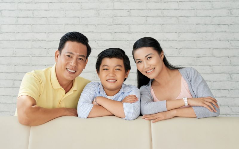 Đặc điểm tình trạng sức khoẻ khám bệnh tổng quát theo độ tuổi