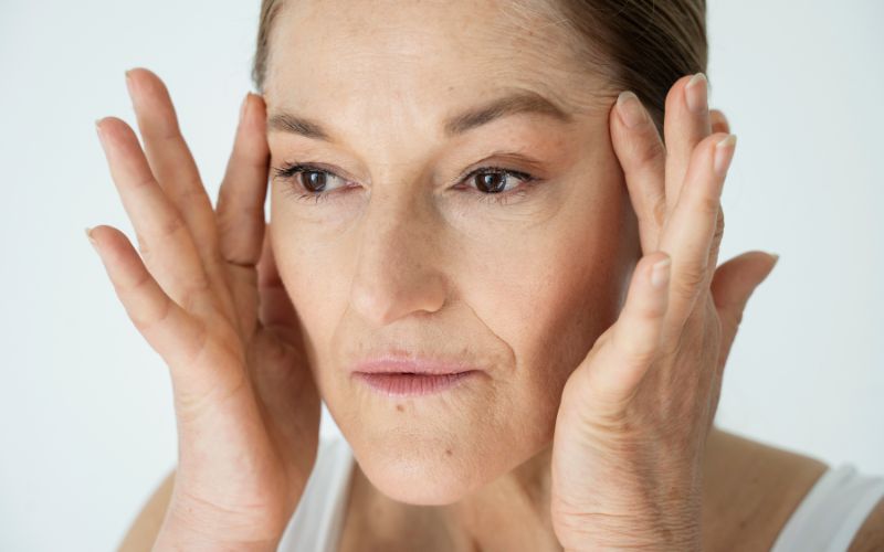 Da là một trong những bộ phận dễ dàng nhận thấy sự lão hóa cơ thể nhất