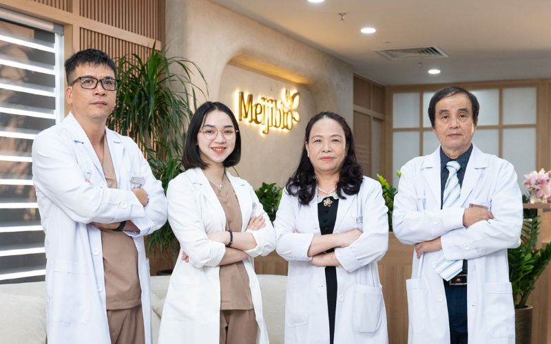 Các bác sĩ chuyên khoa tư vấn dịch vụ NMN tại Meijibio Clinic